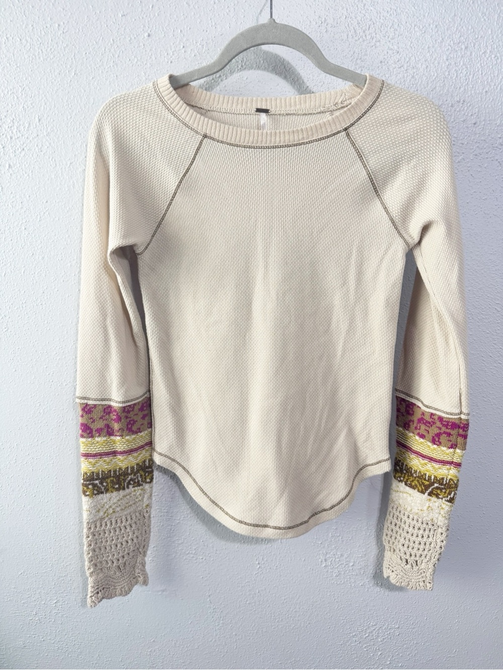 Free People in the mix Henley Cream Long Sleeve Thermal Top
Med crochet boho - Picture 1 of 8
